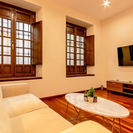 Pedro Nino Eleven Suites Seville Luaran gambar